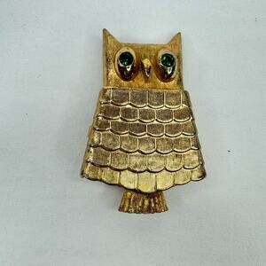 Vintage Avon Owl Brooch Pin Gold Tone Green Eyes Solid Dry Perfume Holder Opens